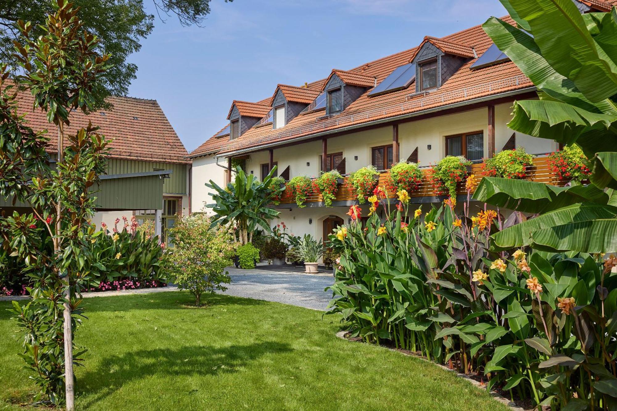 Hotel Garni Sonnenhof Reichenberg  Exteriér fotografie